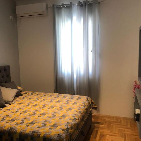 Matea Apartment Tivat Luaran gambar